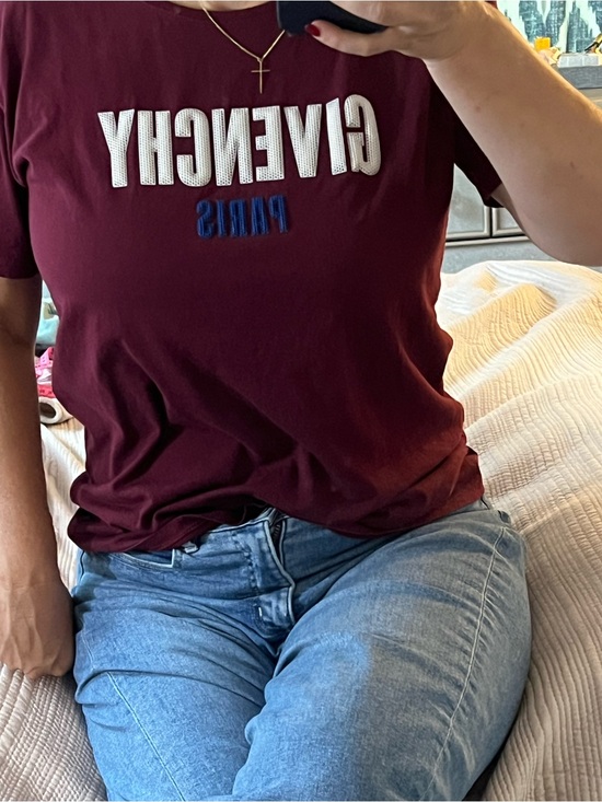 Givenchy Tops - Givenchy Paris Tee